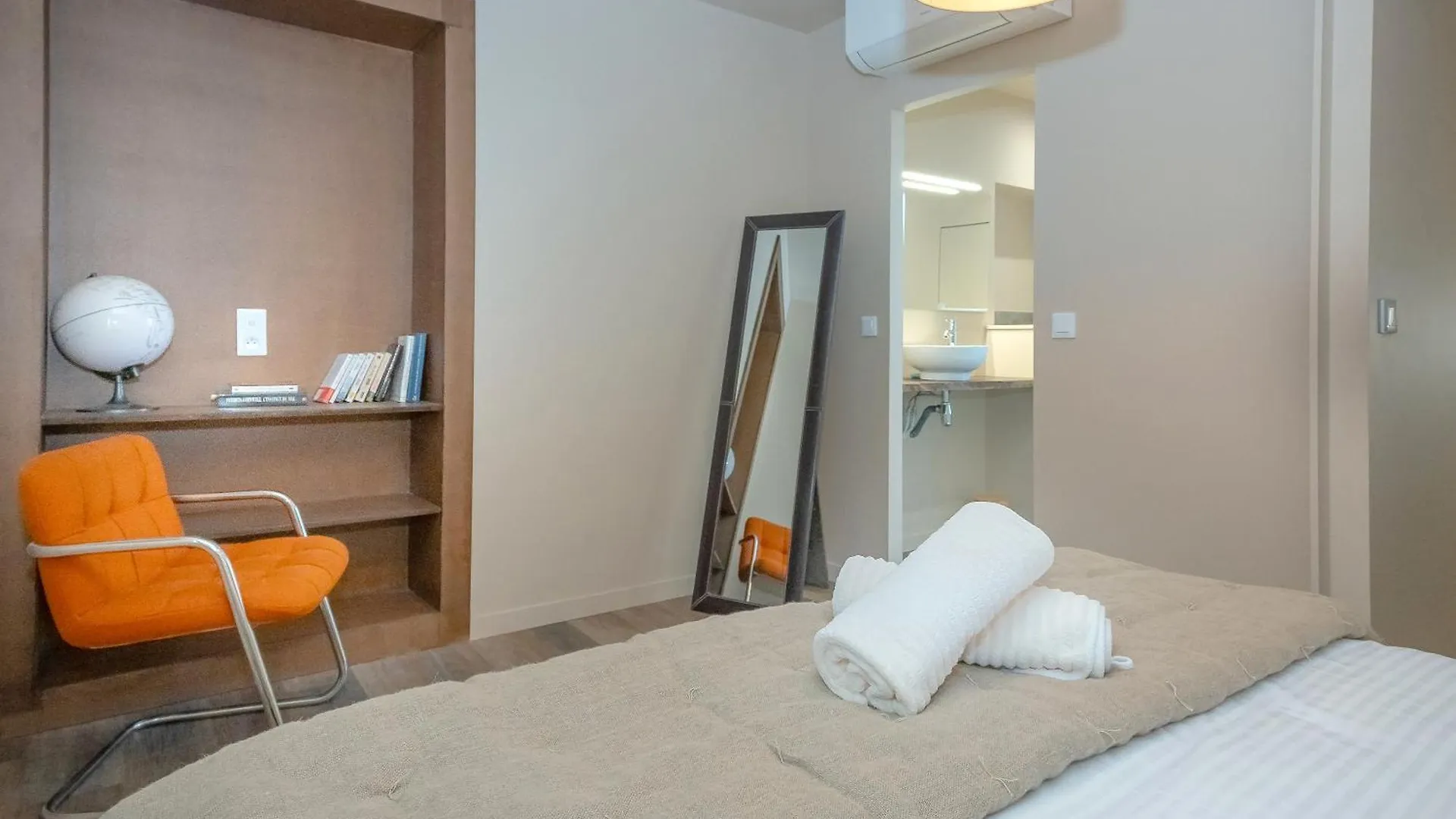 Gite La Maison Du Tisserand Pa Les Abrets en Dauphine 0*,  France